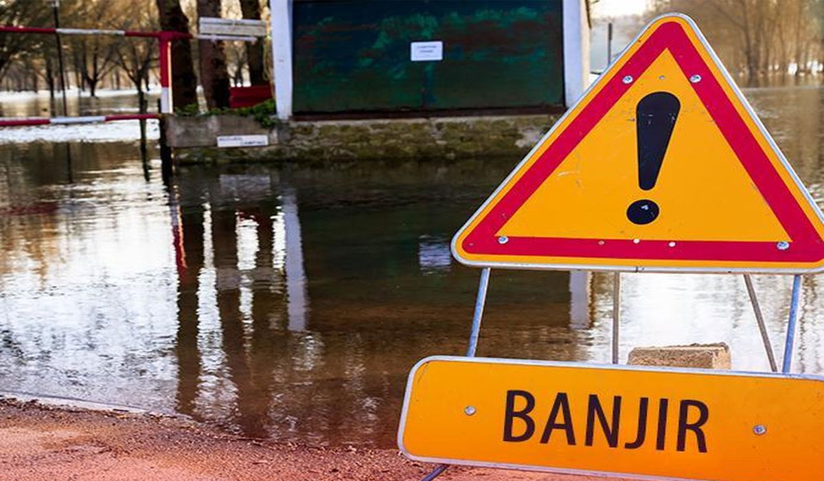 Warga Diminta Waspada! Pos Angke Hulu Siaga 1, Banjir Mengancam Sejumlah Wilayah Jakarta